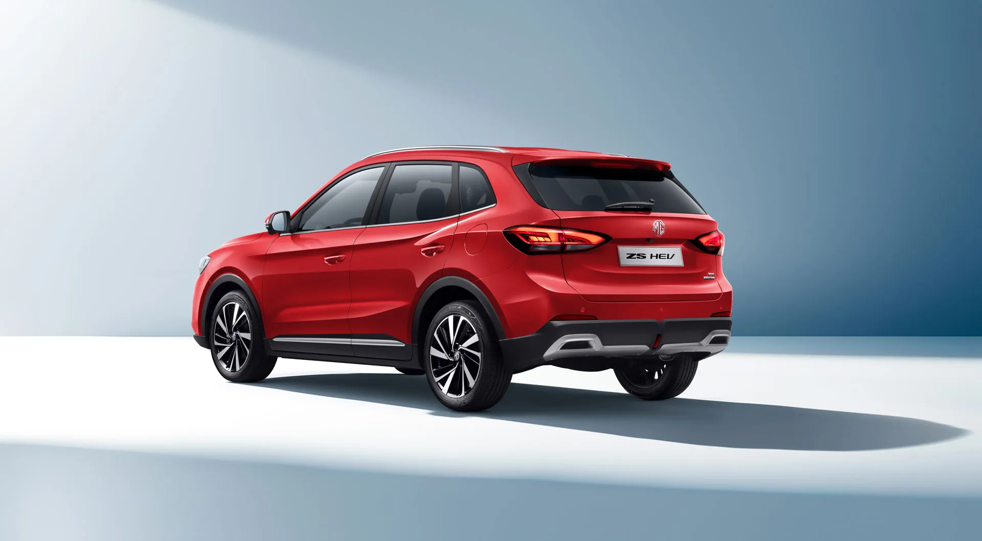 MG ZS trasera izquierda